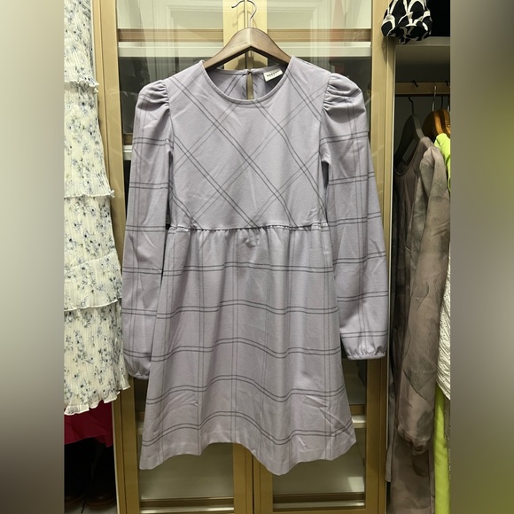 Never worn very nice babydoll dress - Picture 4 of 4